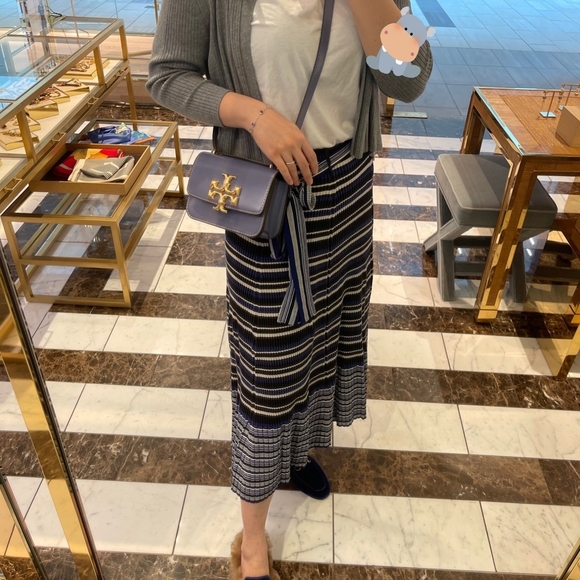 Tory Burch Small Eleanor Convertible Shoulder Bag Dark Lotus - Picture 6 of 9